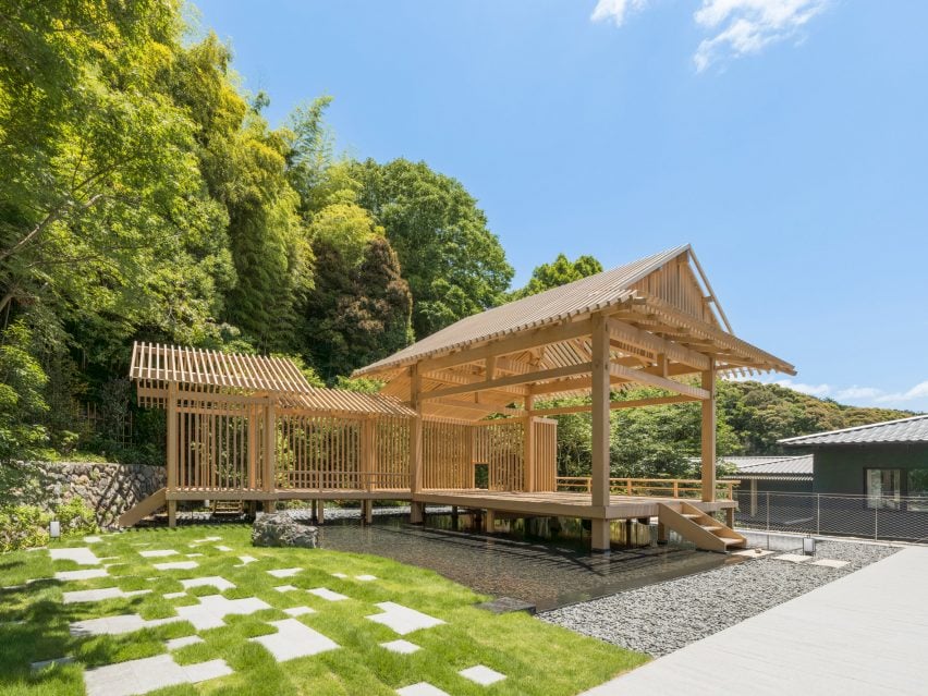 Noh stage of Banyan Tree Higashiyama Kyoto by Kengo Kuma